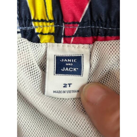 JANIE AND JACK Boy’s Nautical Swim Trunks / Size: 2T - Picture 3 of 8